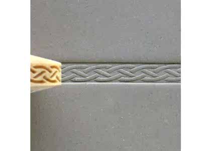 Braid Finger Roller